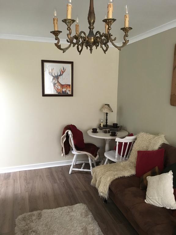 123V Tillicoultry Holiday Let Apartment Bagian luar foto